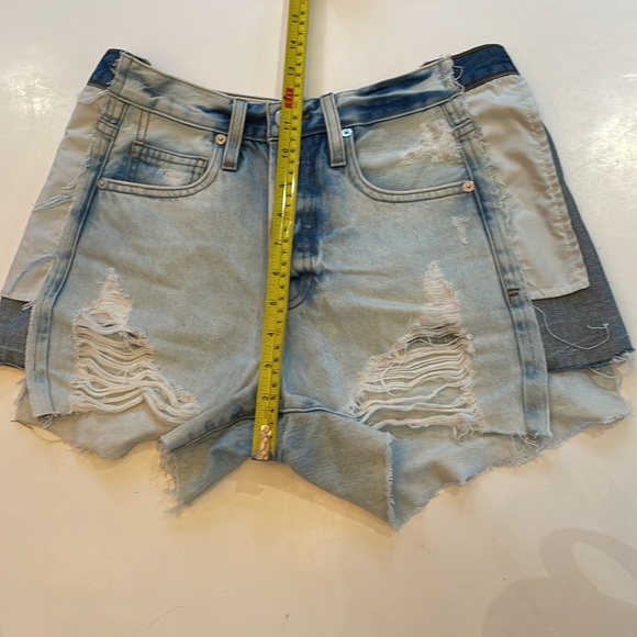 FRAME Denim Shorts Size 25 - Picture 8 of 9